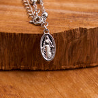 Medalla de la Virgen María y pulsera ajustable sencilla e informal con cruz
