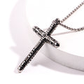 Collier Pendentif Croix Gravée Florale Colorée