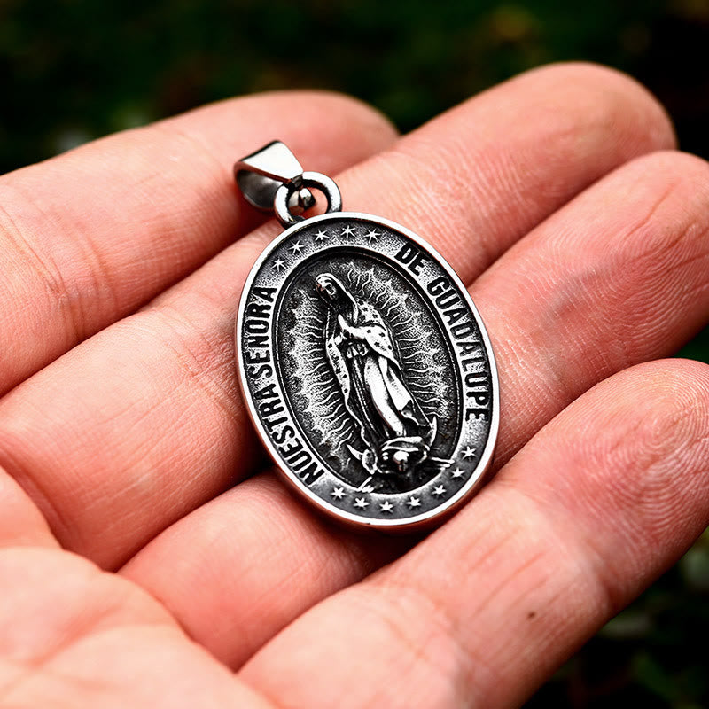 La Santa Patrona: Collar de Nuestra Señora de Guadalupe