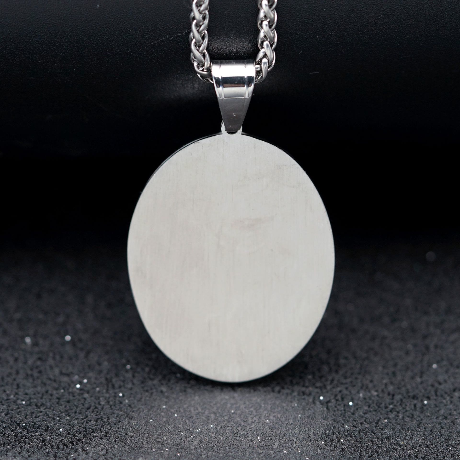 Collier pendentif religieux en acier inoxydable Vierge Marie