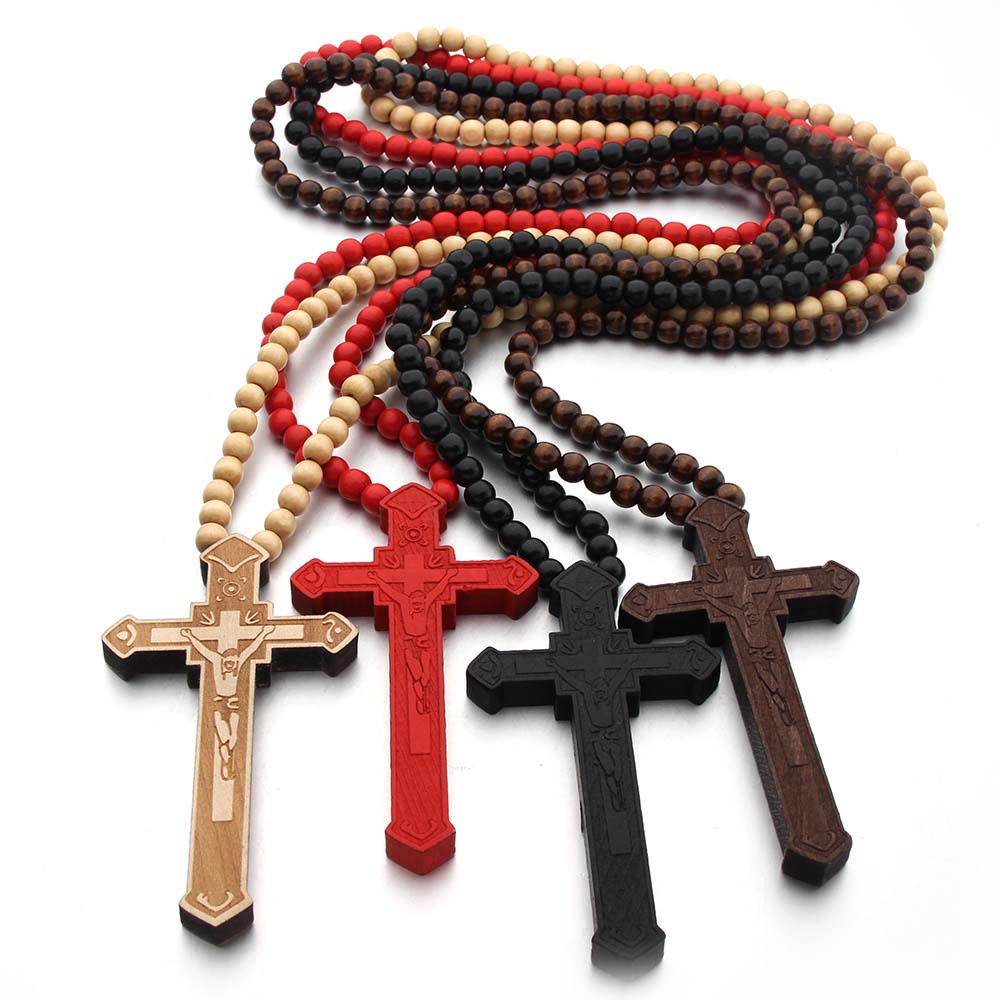 Collar de madera de cruz de Jesús