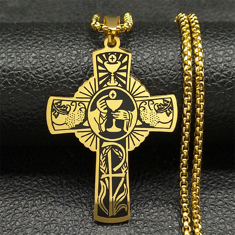Collar con Cruz de Vid, Halo Eucarístico y Elementos Múltiples
