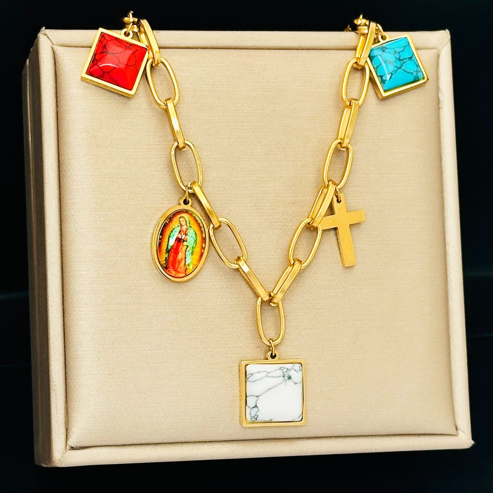 Collier ras du cou Croix Turquoise Notre-Dame de Guadalupe style décontracté