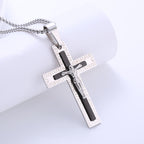 Collier en titane avec pendentif crucifix triple couche de style rétro