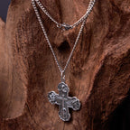 Collier pendentif Croix quatre voies cinq-en-un Carmélite de style classique en alliage