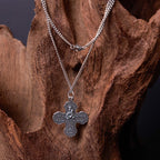 Collier pendentif Croix quatre voies cinq-en-un Carmélite de style classique en alliage