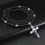 Collar con colgante de cuentas de gálgola negras, estilo retro noble, con crucifijo