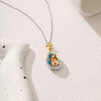 Collar con colgante de la serie de Jesús de cristal de estilo de moda sencillo