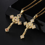 Collier pendentif crucifix style pastoral frais avec pierres précieuses colorées bibliques