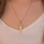 Collar con colgante de la Virgen de Guadalupe de lujo