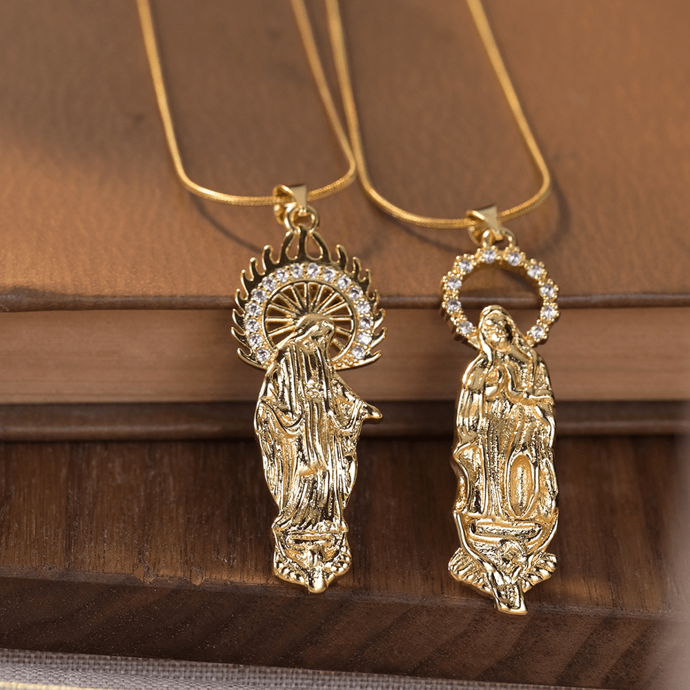 Collar con colgante de la Virgen de Guadalupe de lujo