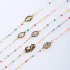 Collar de cadena de clavícula colorido de estilo fresco y elegante con cruz y 5 opciones de medallas