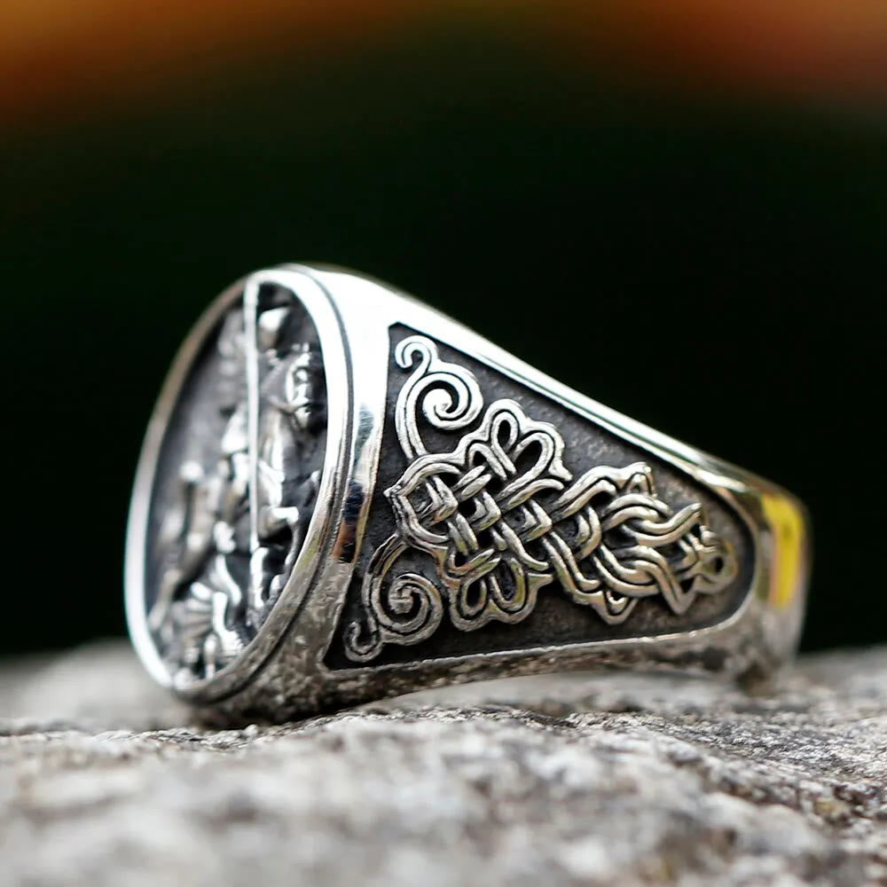 Anillo de aleación con diseño clásico retro de dragón de San Jorge