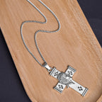 Collar con colgante de protección de cruz con icono de Jesús de estilo retro