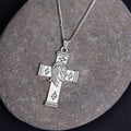 Collar con colgante de protección de cruz con icono de Jesús de estilo retro