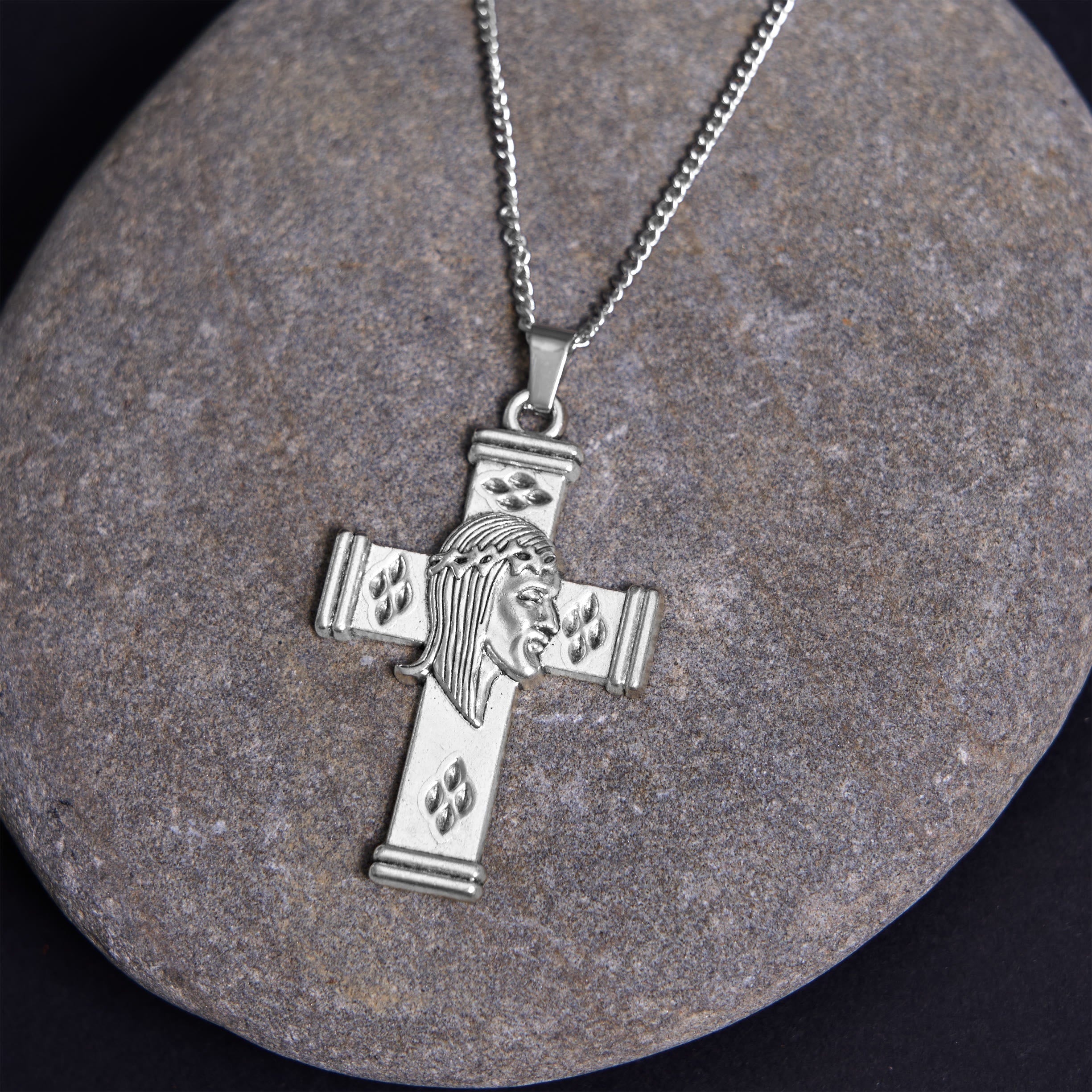 Collar con colgante de protección de cruz con icono de Jesús de estilo retro