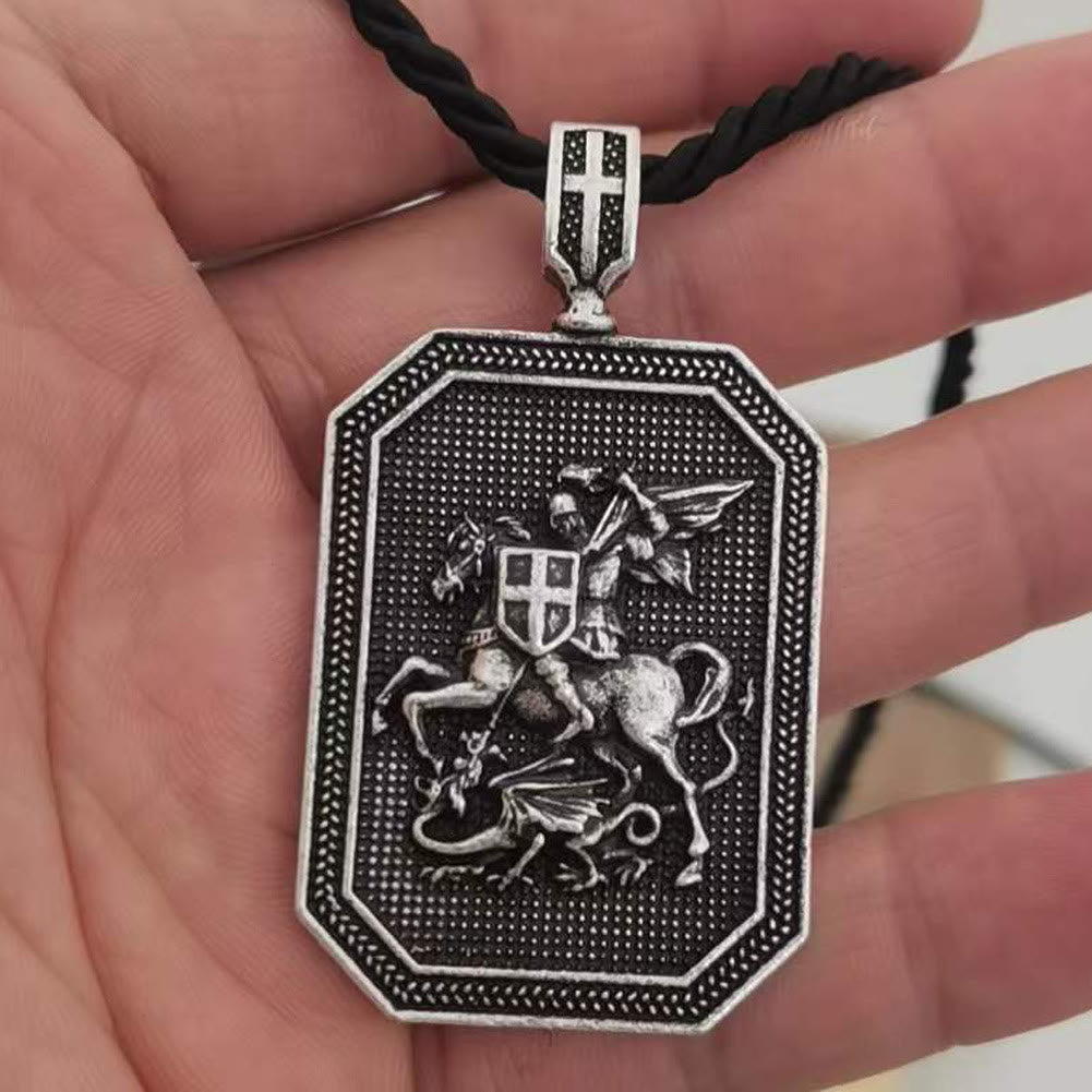 Collar con colgante de San Jorge y el Dragón estilo clásico, con oración de protección