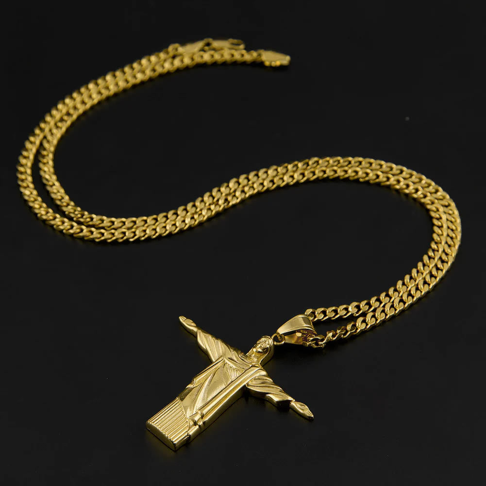 Collier pendentif Christ Rédempteur majestueux de style classique, finition dorée