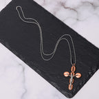Collier pendentif amulette religieuse croix simple