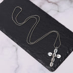 Collier pendentif amulette religieuse croix simple