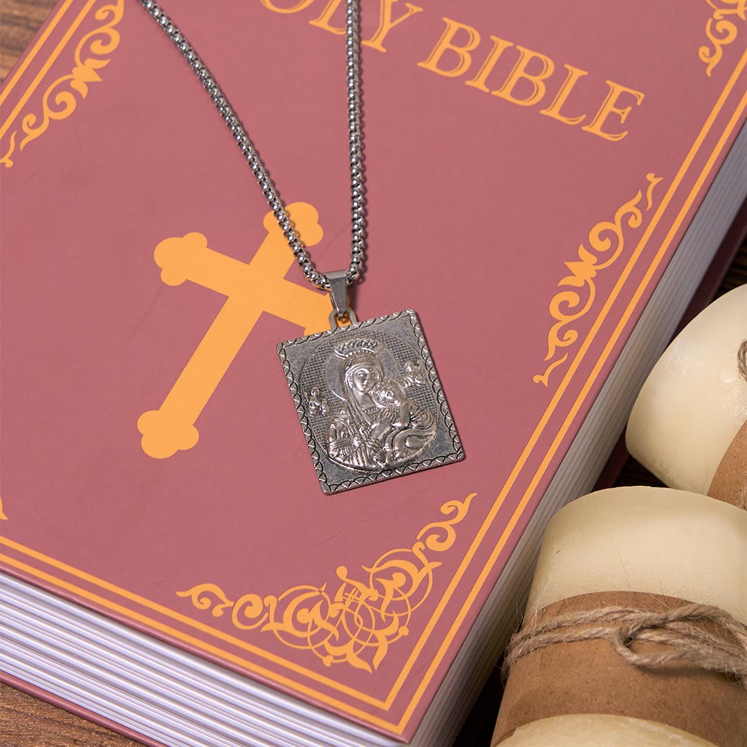Collier Pendentif Médaille Saint Jésus et Marie Madone à l'Enfant Style Classique