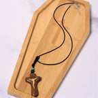 Llavero/Collar con colgante de amuleto de Cruz de Jesús minimalista de sándalo y boj