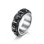 Anillo giratorio de acero titanio con cruz y calavera de estilo moderno