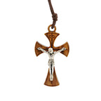 Collier pendentif croix crucifix en bois d'olivier incurvé de style classique