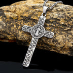 Collier pendentif en titane de la Foi de la Croix de St. Benoît Protege-nous