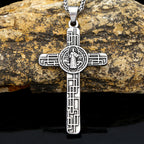 Collier pendentif en titane de la Foi de la Croix de St. Benoît Protege-nous