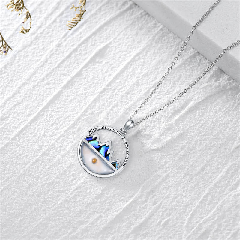 Collar con colgante de mostaza estilo clásico "Con fe todo es posible"