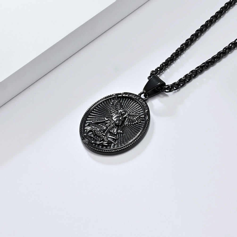 Collier avec pendentif classique Saint Michel Archange Éphésiens 6:10