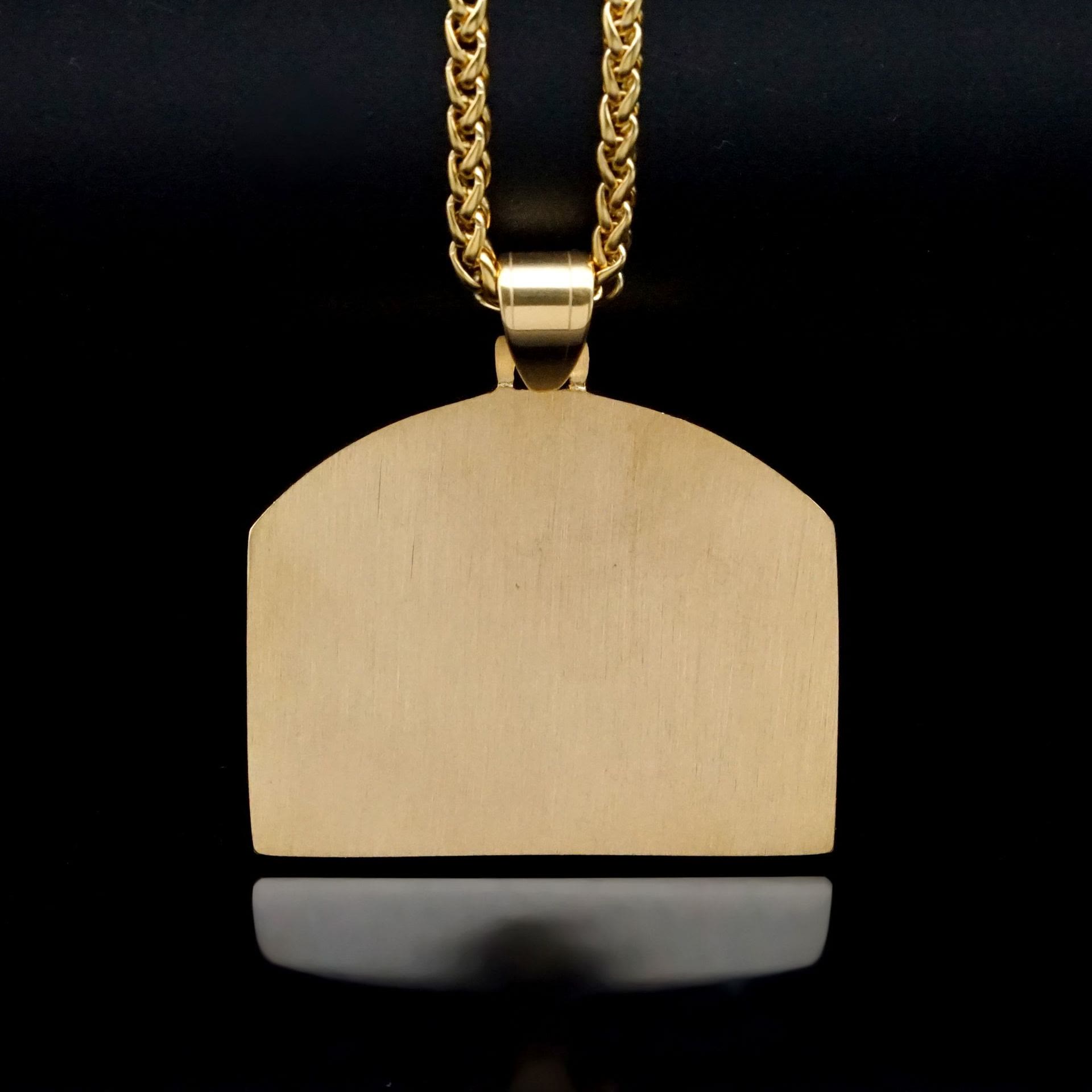 Collier avec Pendentif Figure de la Cène Divine de Style Moderne