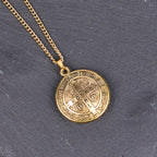 Collier Pendentif Symbole Saint Benoît Style Classique (3 couleurs)