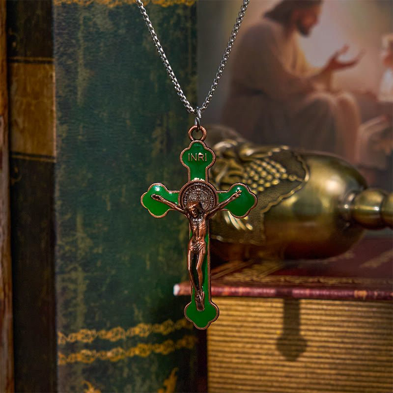 Collier pendentif de protection, style rétro multicolore, crucifié classique, pour la foi