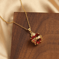 Collier Pendentif Cœur Sacré de Jésus en Pierres Précieuses Rouges Style Moderne