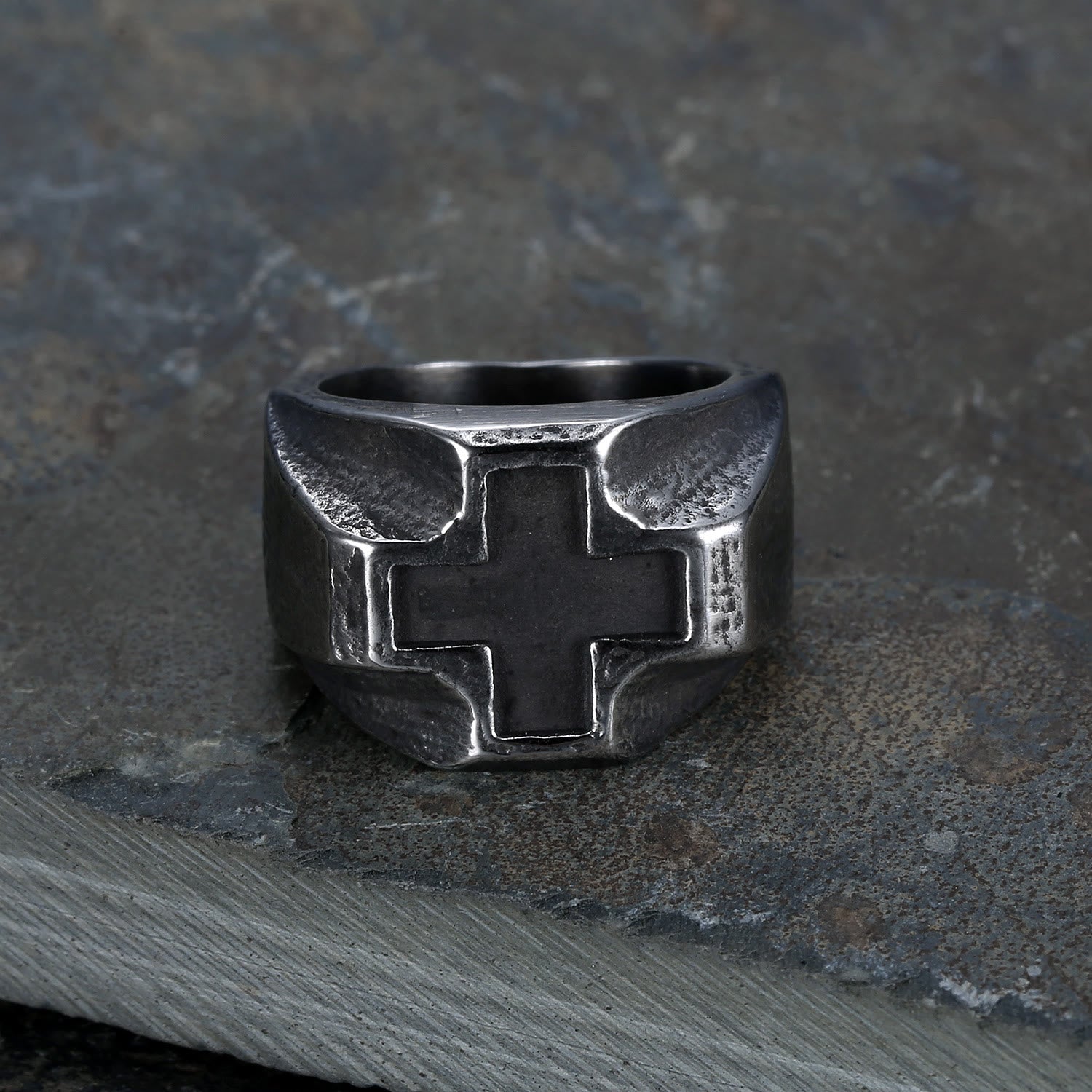 Anillo de Fe de Acero Inoxidable con Grabado de Cruz, Estilo Heavy Metal