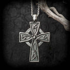 Collier croix celtique vintage Trinity sacrée : Un symbole divin de foi et d'héritage