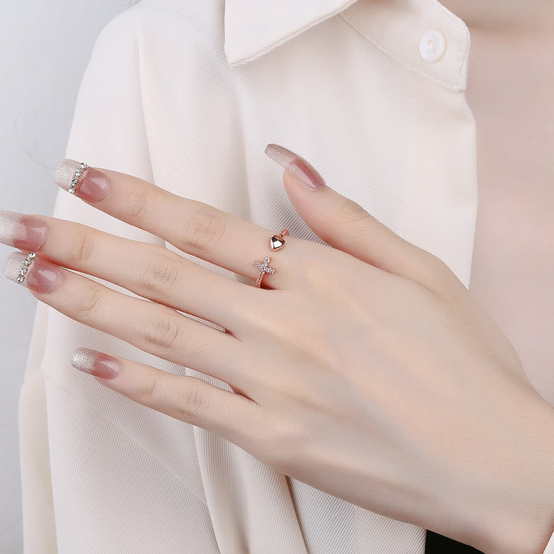 Anillo ajustable minimalista con símbolo de corazón y cruz bendito de 3 colores