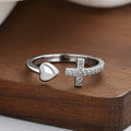 Anillo ajustable minimalista con símbolo de corazón y cruz bendito de 3 colores