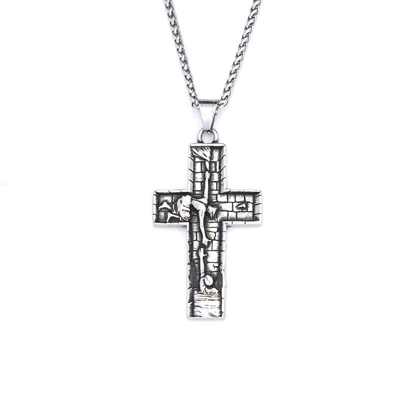 Collar con Cruz Manos de Redención: Un Testimonio de Rescate Divino