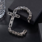 Pulsera de hombre Hierro y Fe: Fuerza y Redención en cada eslabón