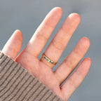 Bague minimaliste en argent 925 en forme de croix « Never Quit » : Un symbole de foi et de réconfort