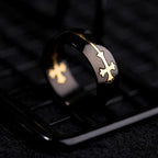 Anillo de Jesús y la cruz - Una fusión de moda y fe