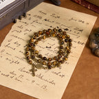 Pulsera elástica de rosario de Ojo de Tigre hecha a mano: Una gema espiritual de doble propósito