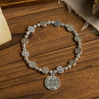 Bracelet Rosaire Crucifix Saint-Benoît : Accessoire chrétien intemporel pour l'expression quotidienne de la foi