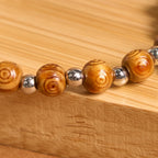 Pulsera Rosario de Jesús con Crucifijo: Joyería Espiritual Hecha a Mano con Artesanía Exquisita