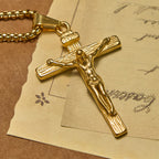 Pendentif Collier Crucifix 3 couleurs : Amulette Divine de Foi
