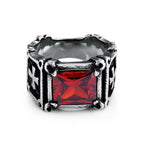 Anillo de pareja con cruz de gemas rojas y negras - Un símbolo de fe y estilo