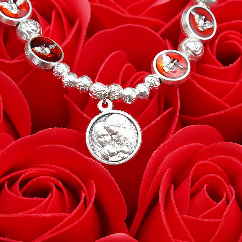 Bracelet Esprit Saint en émail avec croix et perles de roses : Symbole précieux de protection divine